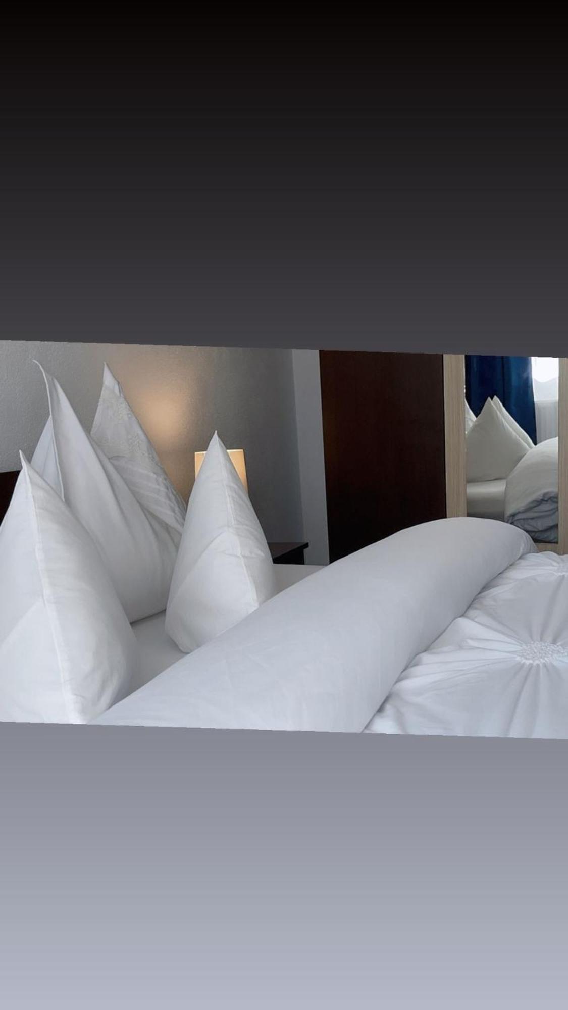 Charter Apartments Costea Сибиу Екстериор снимка
