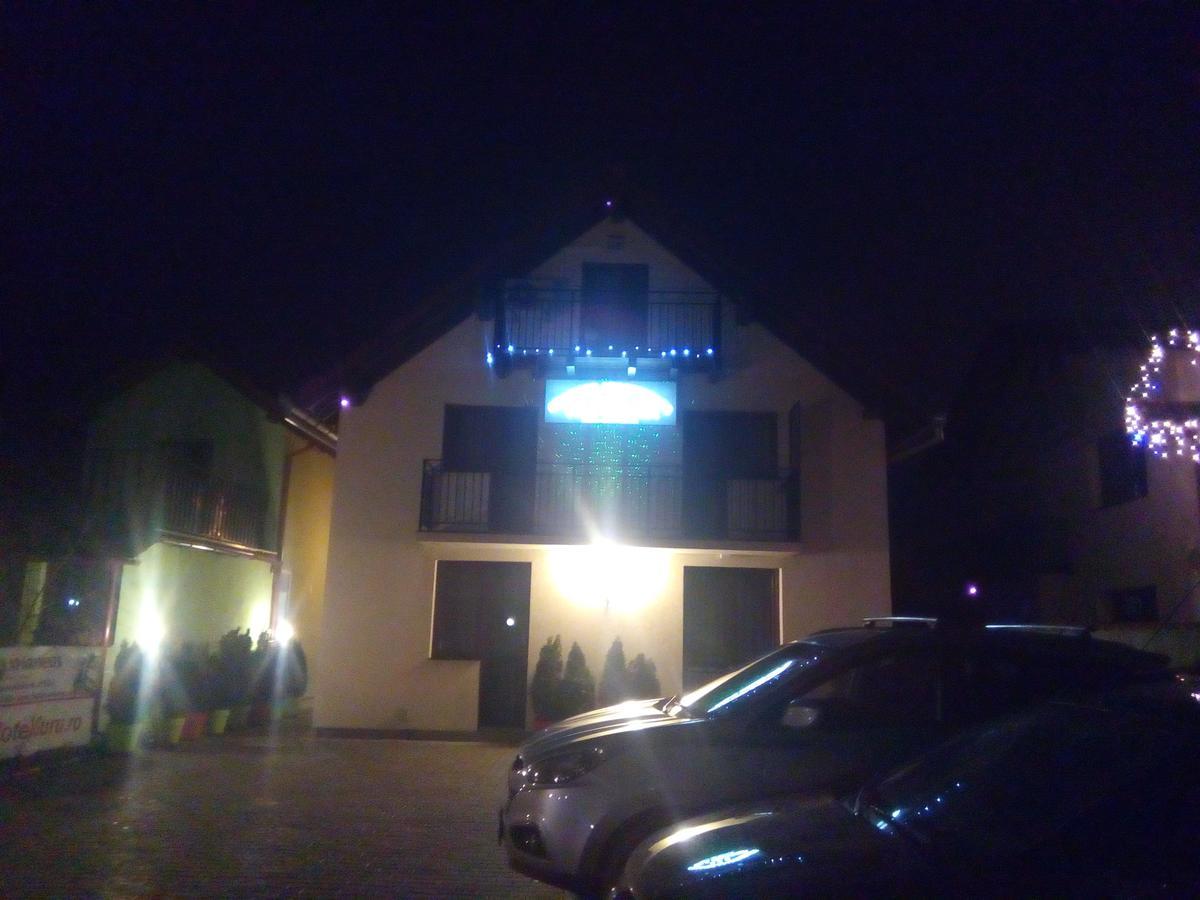 Charter Apartments Costea Сибиу Екстериор снимка