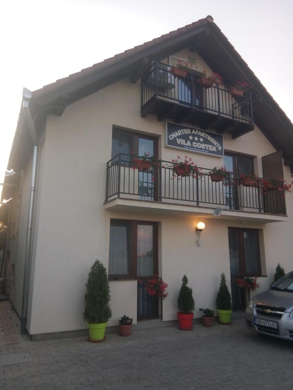 Charter Apartments Costea Сибиу Екстериор снимка
